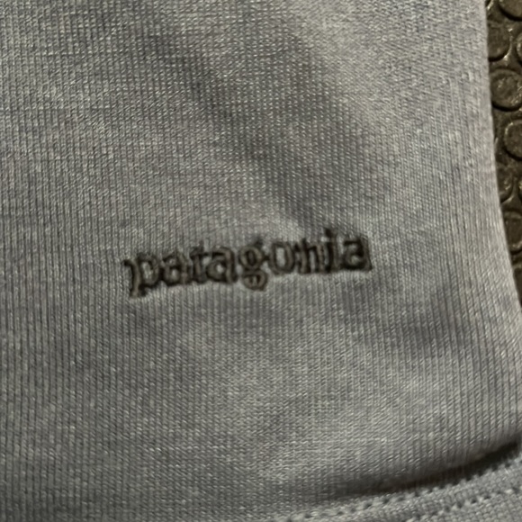 Mens Patagonia capilene short sleeve in a grey blue - Picture 3 of 3